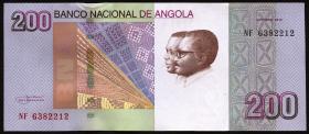 Angola P.154 200 Kwanzas 2012 (1) 