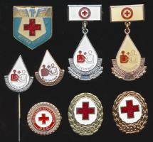 Deutsches Rotes Kreuz (DRK) Lot 8 verschiedene Auszeichnungen 