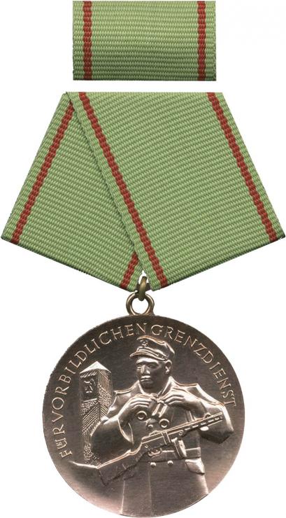 B.0132d Medaille für vorbildlichen Grenzdienst 