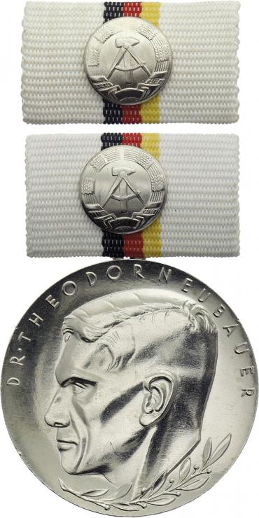 B.0177g Dr. Theodor Neubauer Medaille - Silber 
