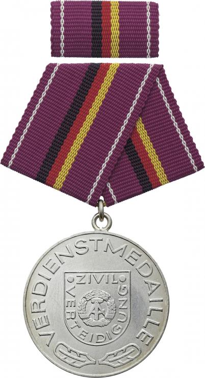 B.0231a Verdienstmedaille Zivilverteidigung Silber 