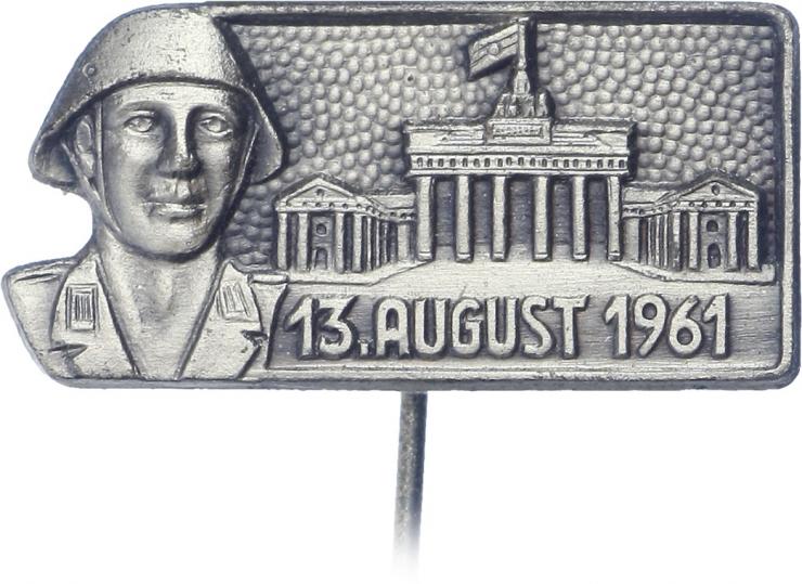 NVA Ehrennadel 13. August 1961 
